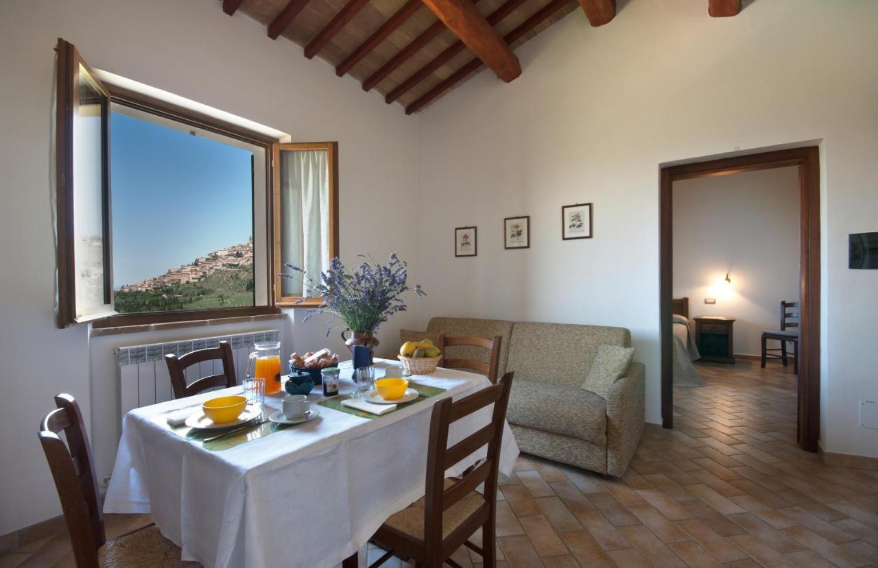 Agriturismo Fiordaliso Треви Екстериор снимка